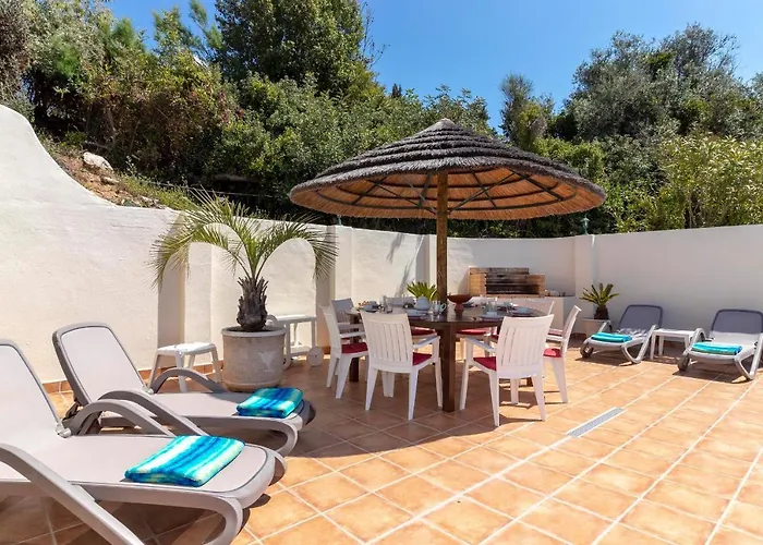 Vila Casa Ouricos Large Pool Bbq Walk To Carvoeiro (Lagoa)