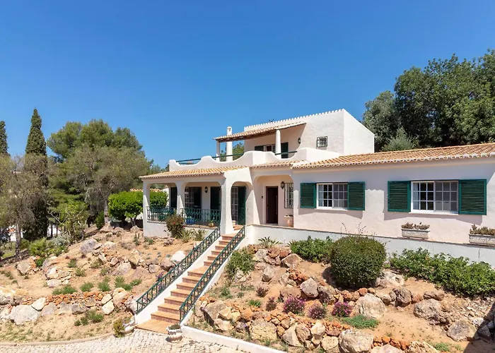 Casa Ouricos Large Pool Bbq Walk To