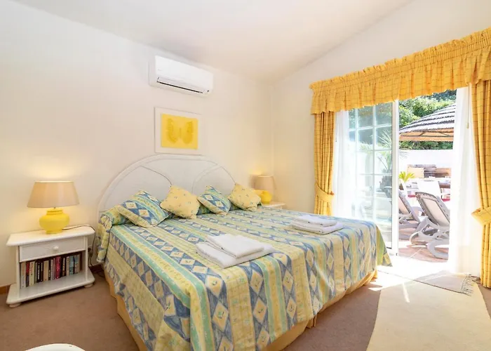 Villa Casa Ouricos Large Pool Bbq Walk To