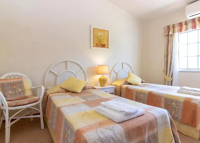 Villa Casa Ouricos Large Pool Bbq Walk To Carvoeiro (Lagoa)